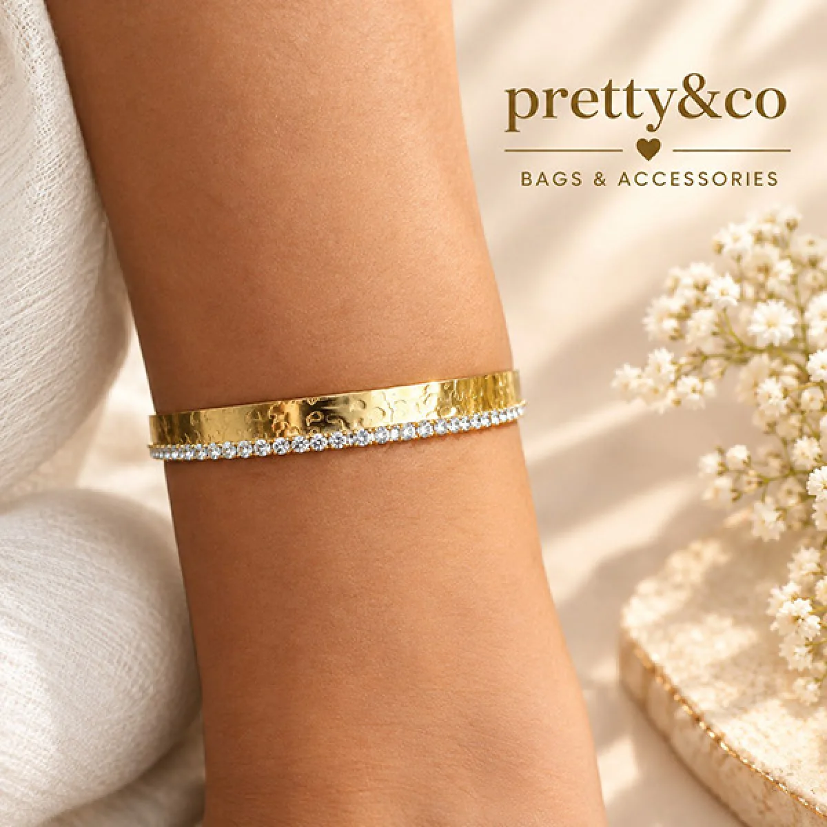 Crystal top Strip bracelet